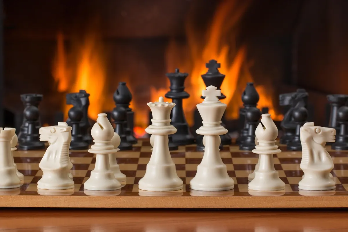 Five Tactical Mistakes Beginners Make in Club Chess (and How to Fix Them)