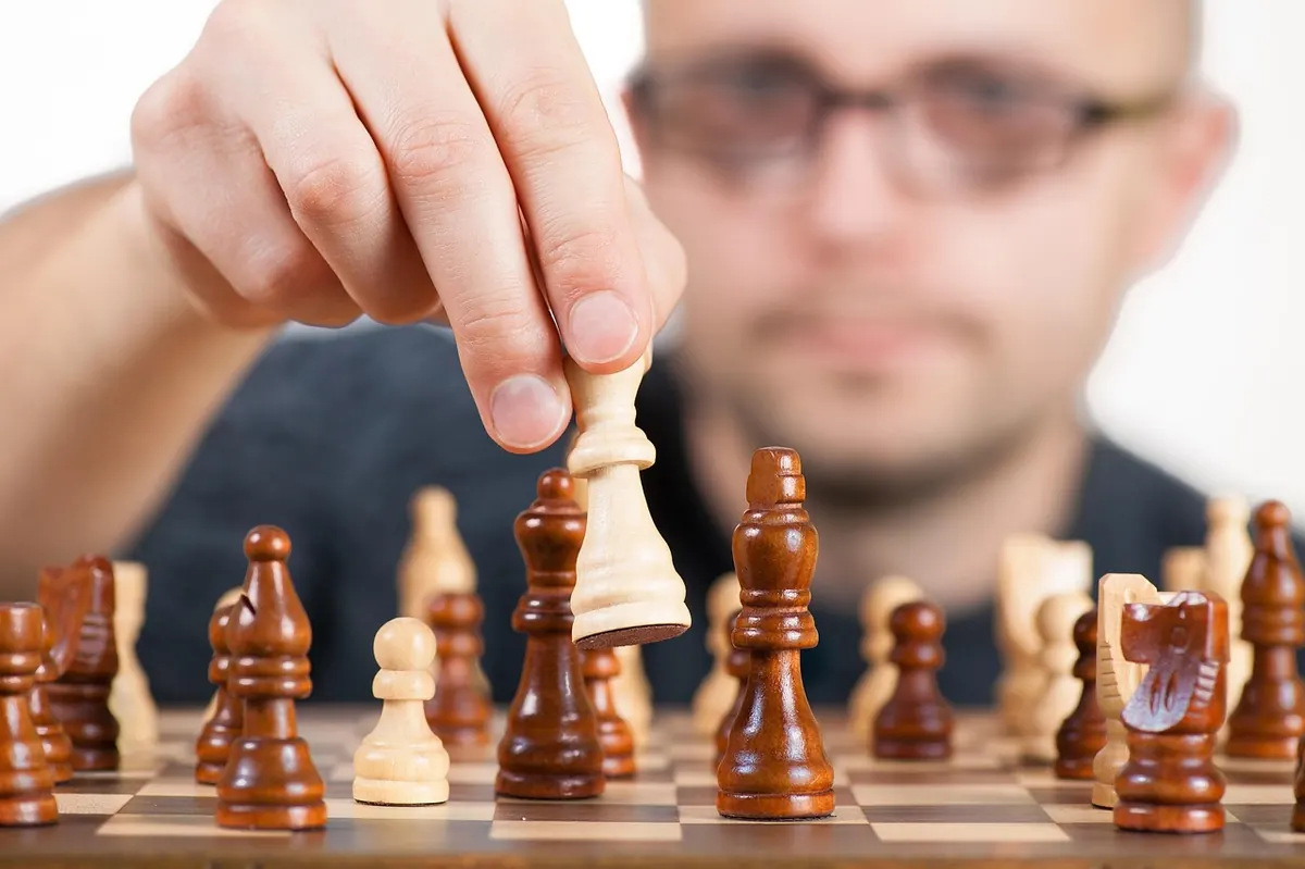 How to Play the London System as White: A Step-by-Step Guide for Club Players